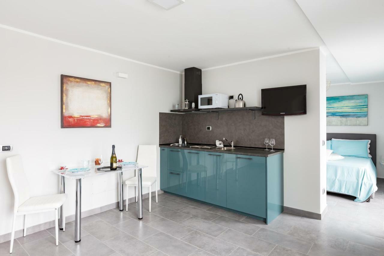 Penthouse 41 In Trastevere With Big Terrace Rome Bagian luar foto